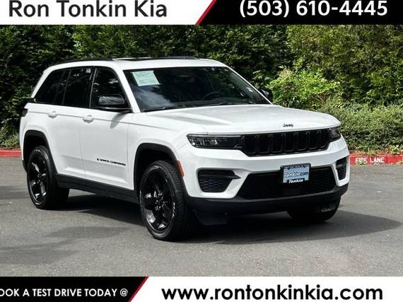 JEEP GRAND CHEROKEE 2024 1C4RJHAG2RC701004 image